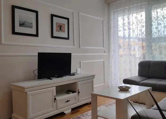 Apartment Allure